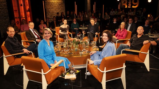 3nach9 mit Schauspieler Heino Ferch, Politiker Franz Müntefering, Schauspielerin Sibel Kekilli, Medienmanager Stephan Schäfer, Tierärztin Hannah Emde und Autorin Bettina Göring